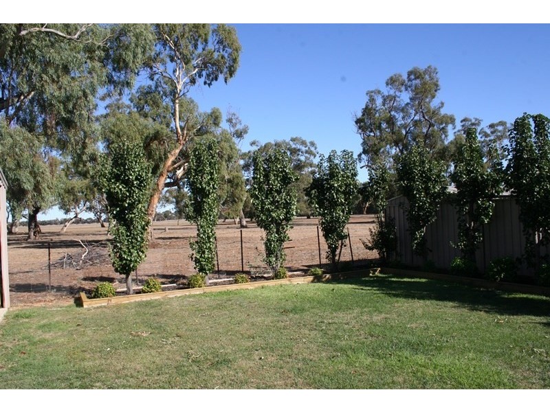 26 William Street, Rochester VIC 3561