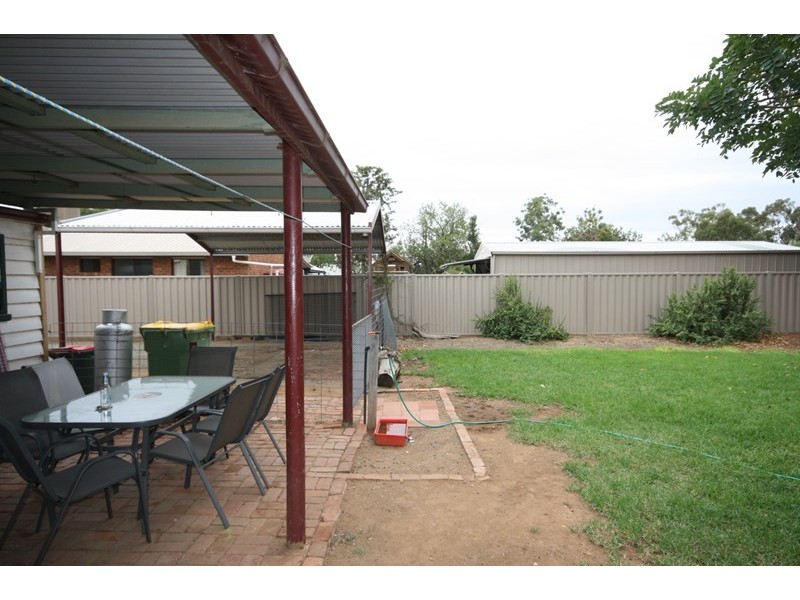 17 Baynes Street, Rochester VIC 3561