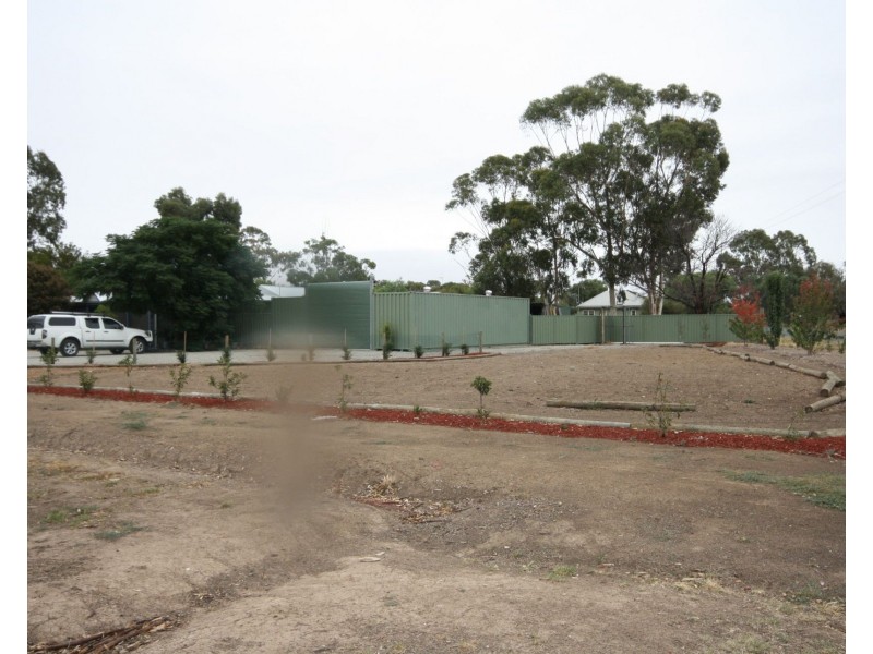 1 James Street, Rochester VIC 3561