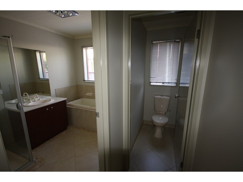 46 kerford Street, Rochester VIC 3561