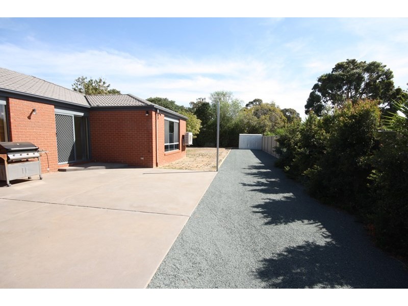 46 kerford Street, Rochester VIC 3561