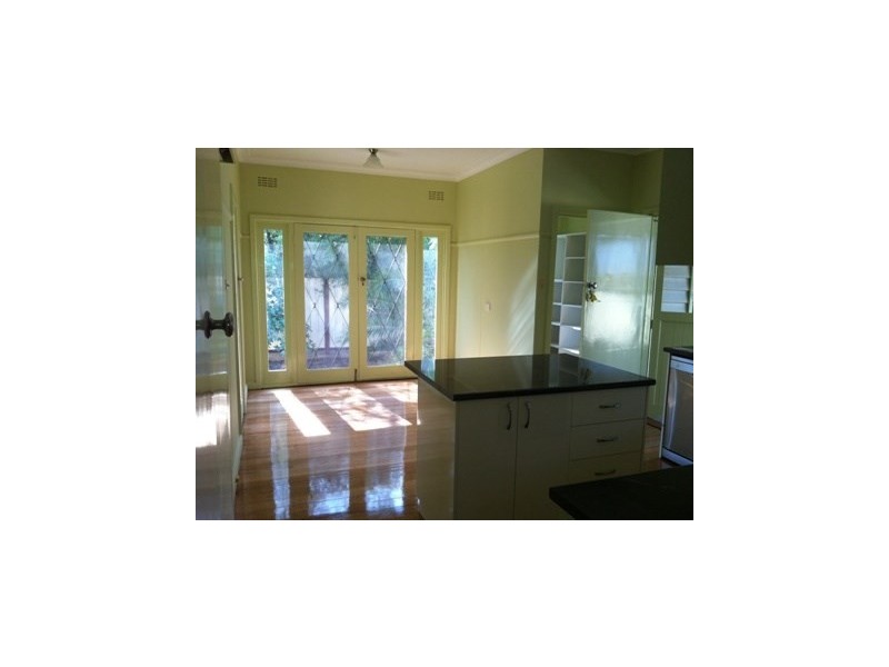 1 Mackay Street, Rochester VIC 3561