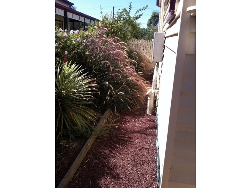 8 Campaspe Street, Rochester VIC 3561