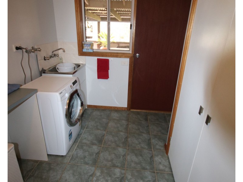 74 Pascoe Street, Rochester VIC 3561