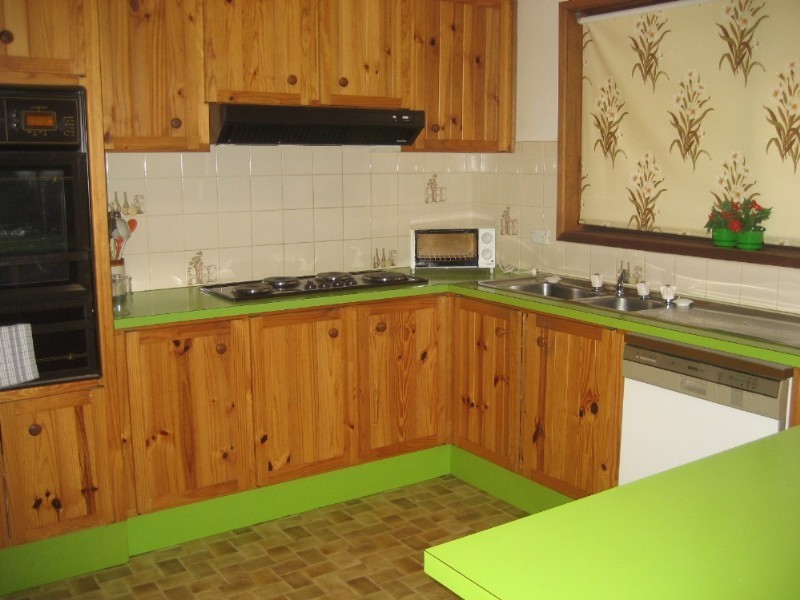 27 Diggora Road, Rochester VIC 3561