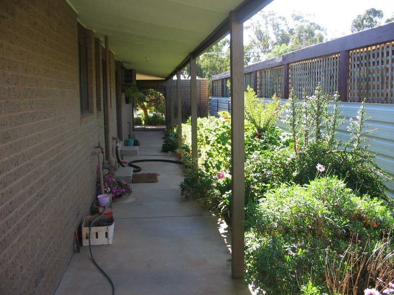 27 Diggora Road, Rochester VIC 3561