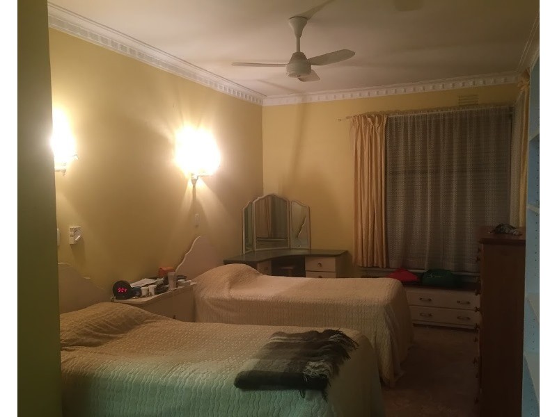 34 Echuca Road, Rochester VIC 3561