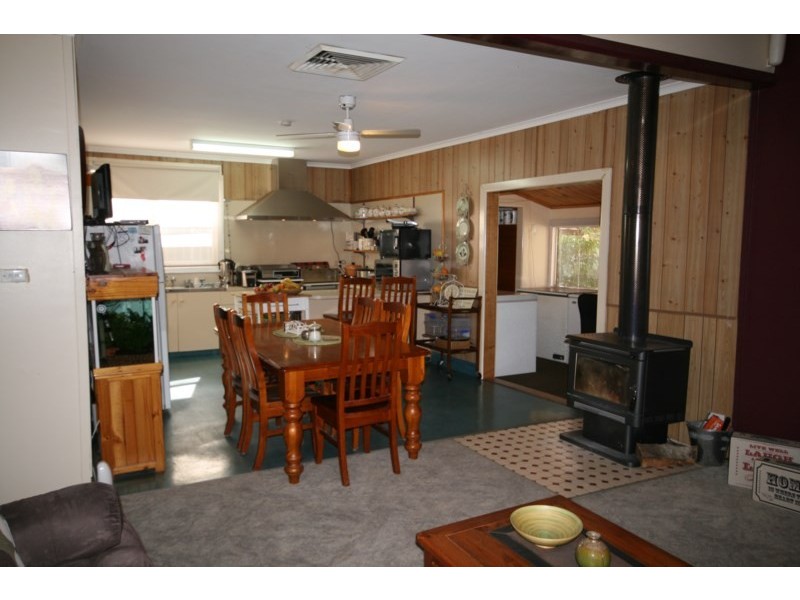 19 Newall Street, Marnoo VIC 3387