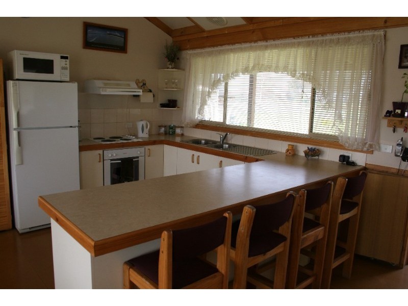 18 Swindale Street, Elmore VIC 3558