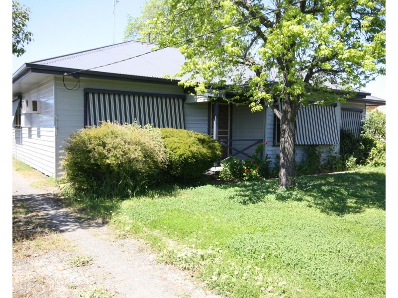 29 Hopetoun Street, Rochester VIC 3561