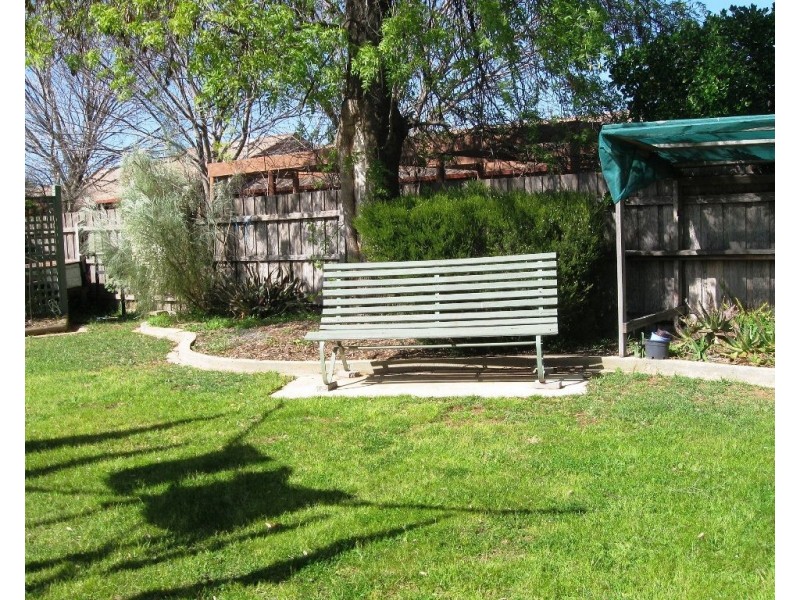 29 Hopetoun Street, Rochester VIC 3561