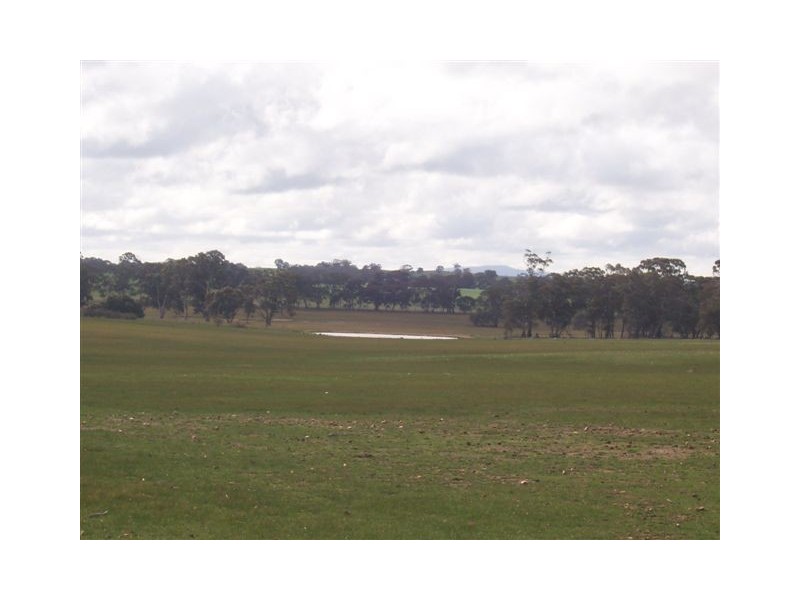 80E Moyreisk North Road, Moyreisk VIC 3467