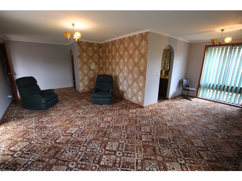 19 Dawson Street, Rochester VIC 3561