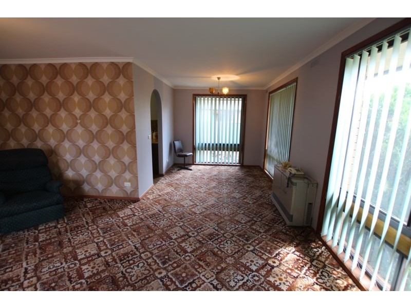 19 Dawson Street, Rochester VIC 3561