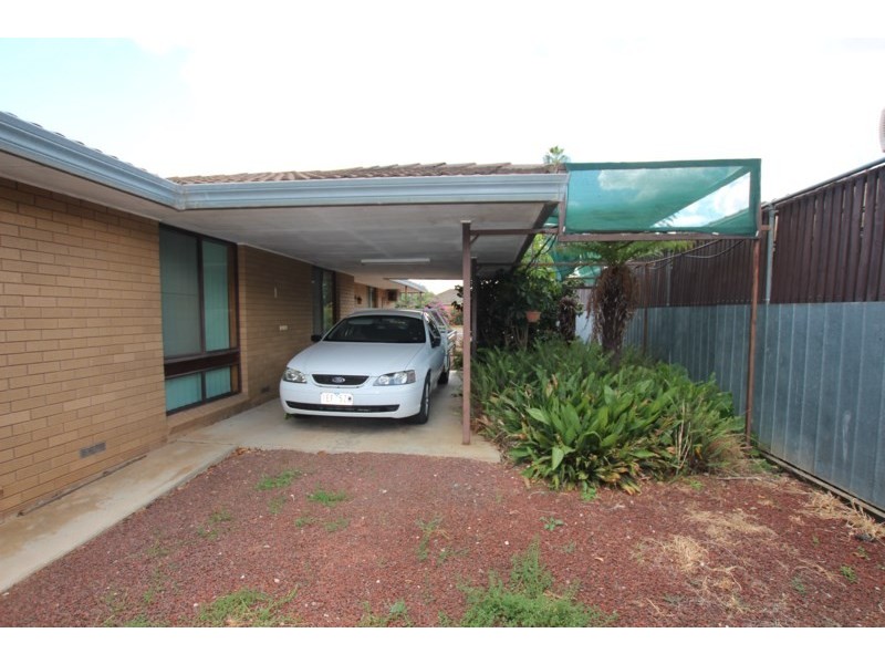 19 Dawson Street, Rochester VIC 3561