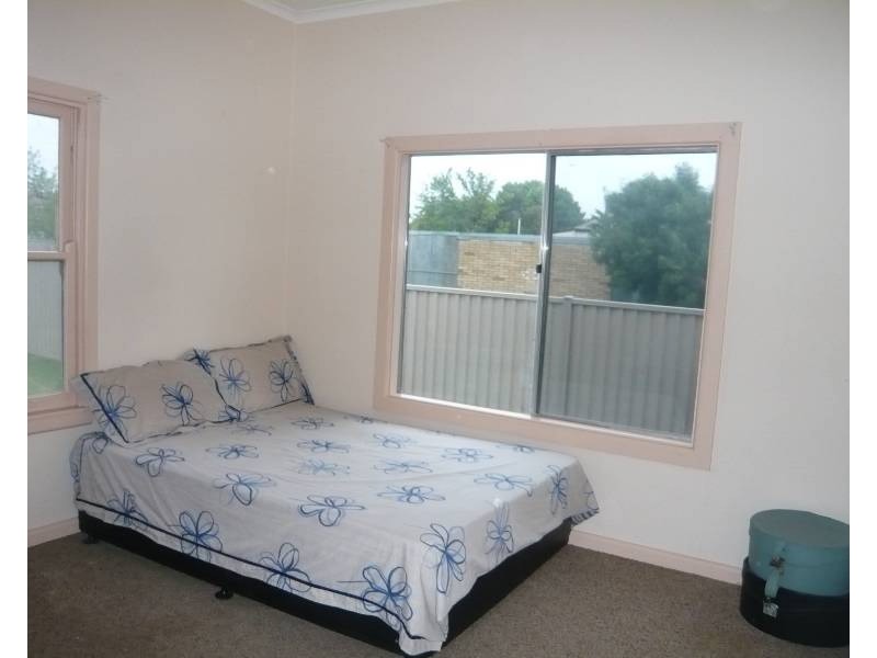 29 Queen Street, Rochester VIC 3561