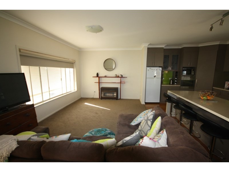 71 Victoria Street, Rochester VIC 3561