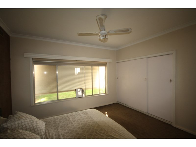 71 Victoria Street, Rochester VIC 3561