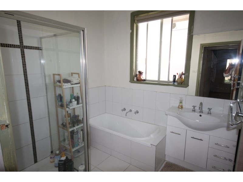 71 Victoria Street, Rochester VIC 3561