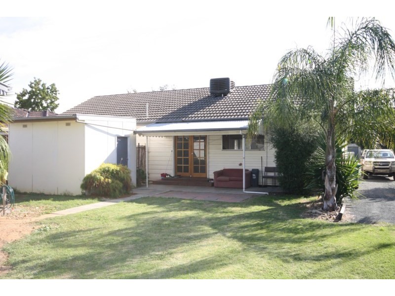 71 Victoria Street, Rochester VIC 3561