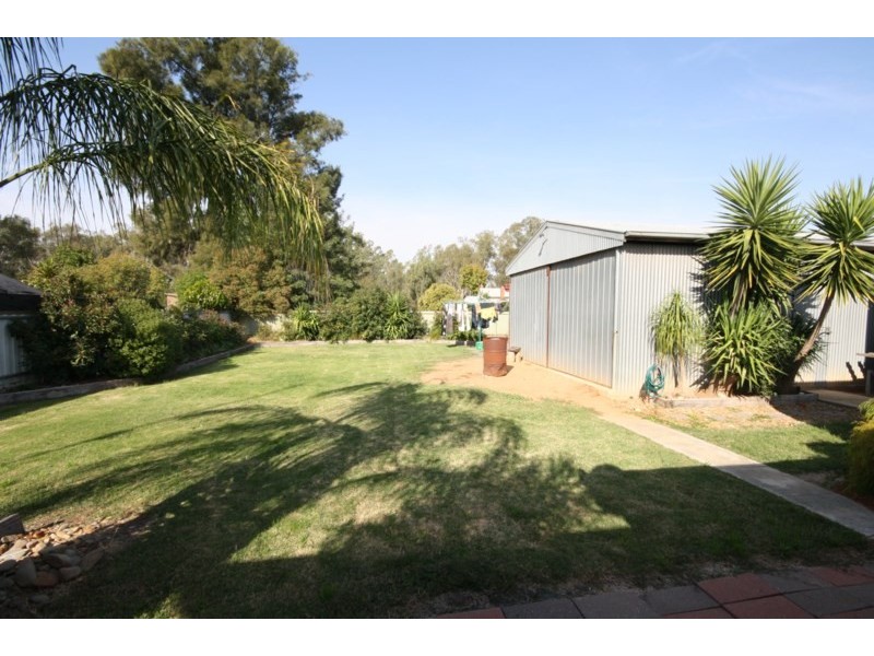 71 Victoria Street, Rochester VIC 3561