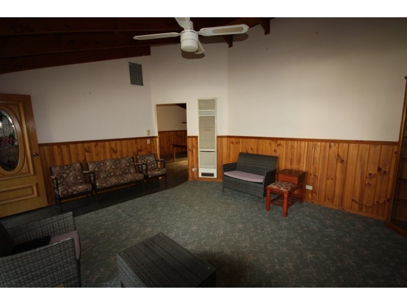 90 Victoria Street, Rochester VIC 3561