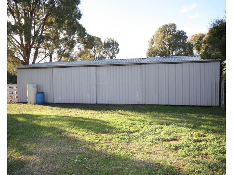 17-25 Swindale Street, Elmore VIC 3558