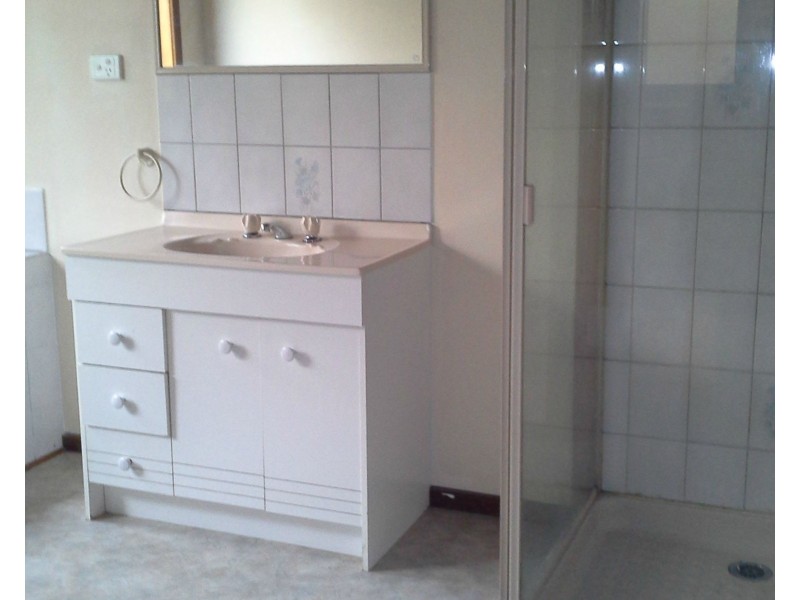 5 King Street, Rochester VIC 3561