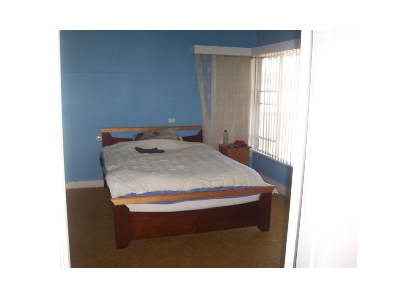 2 Kings Avenue, St Arnaud VIC 3478