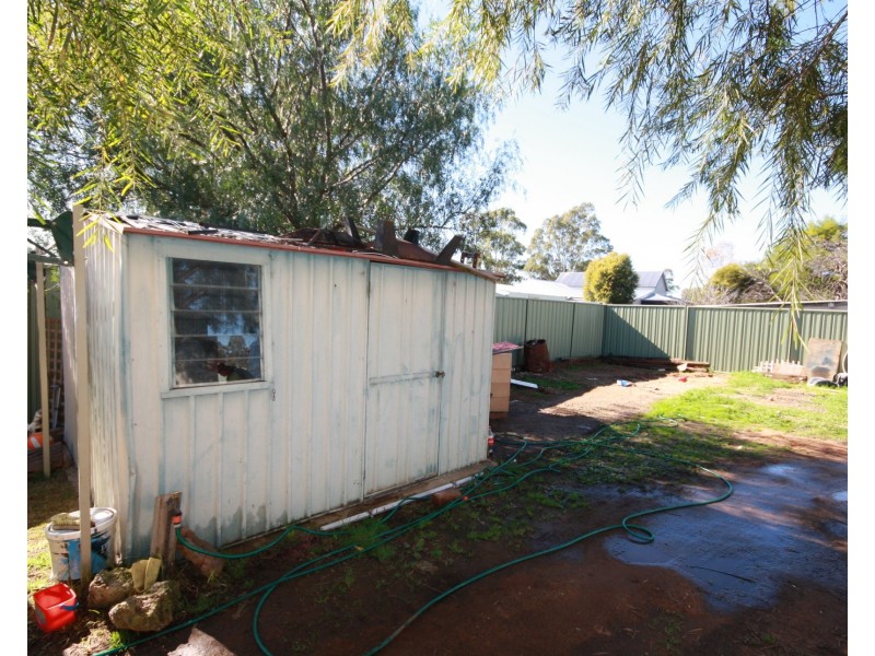 99 Echuca Road, Rochester VIC 3561