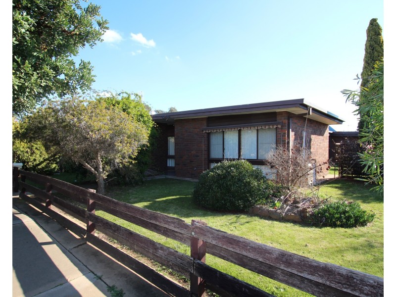 44 Victoria Street, Rochester VIC 3561