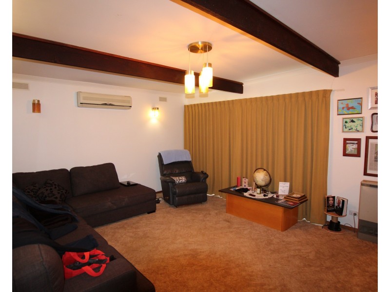 44 Victoria Street, Rochester VIC 3561