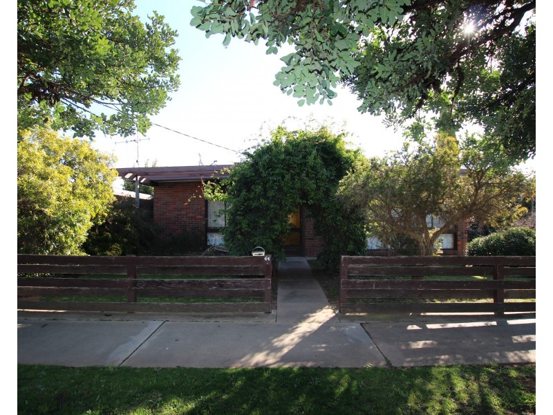 44 Victoria Street, Rochester VIC 3561