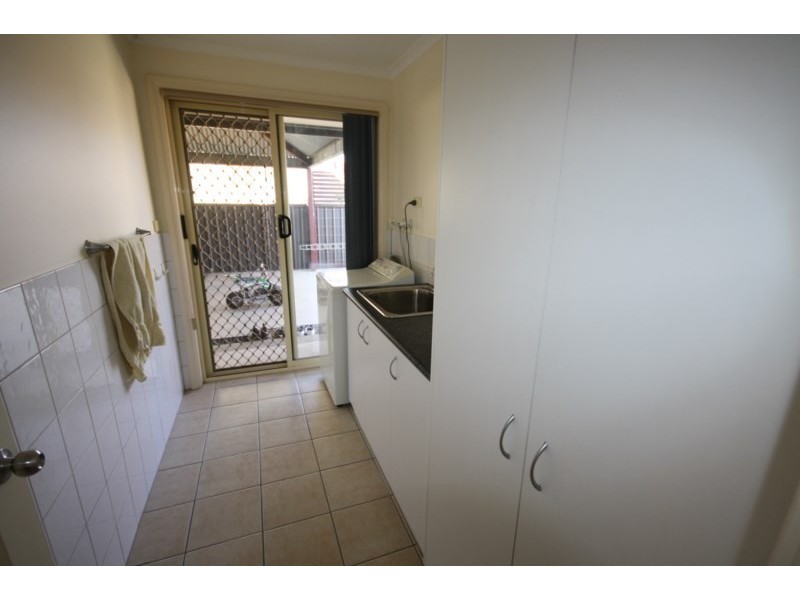 33 Dudley Street, Rochester VIC 3561