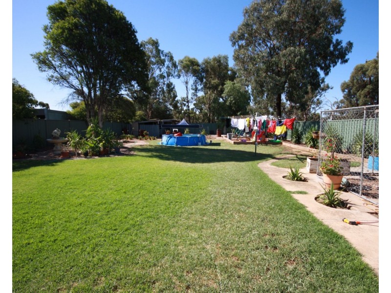 48 Dudley Street, Rochester VIC 3561