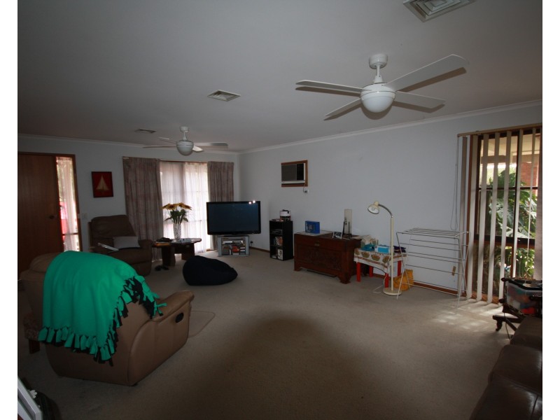 53 Pascoe Street, Rochester VIC 3561