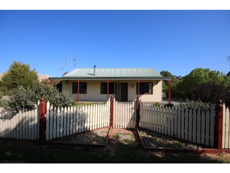 65 Dudley Street, Rochester VIC 3561