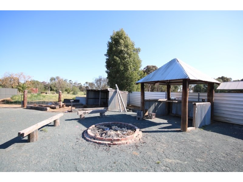 65 Dudley Street, Rochester VIC 3561