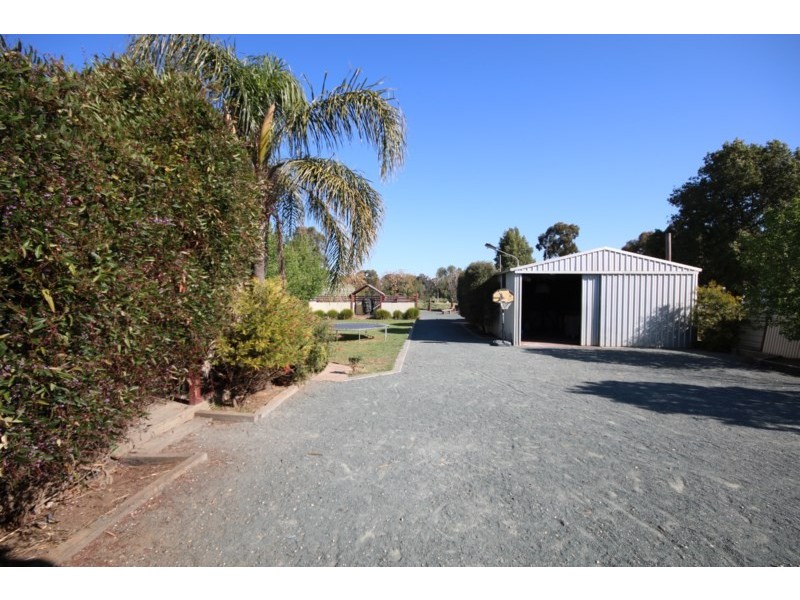 65 Dudley Street, Rochester VIC 3561