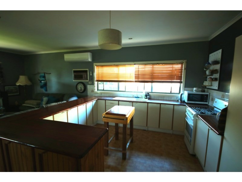 65 Dudley Street, Rochester VIC 3561