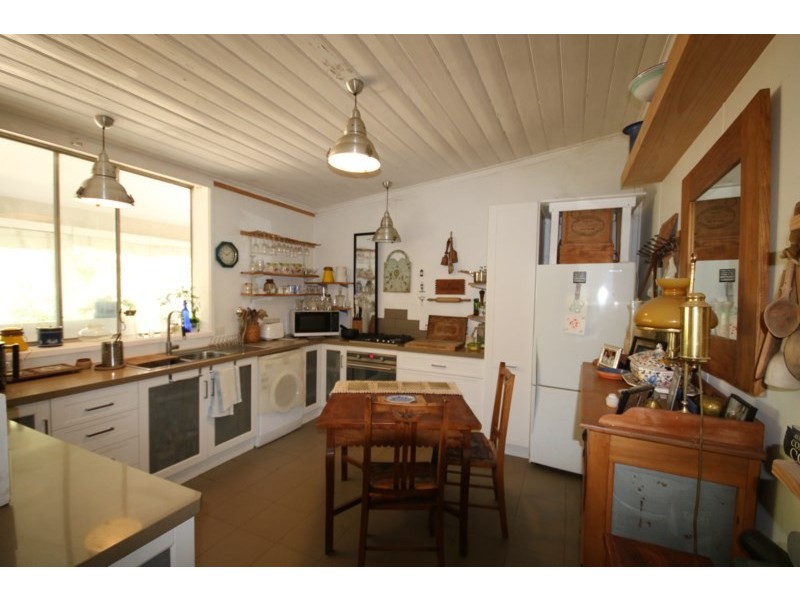 72 Hervey Street, Elmore VIC 3558