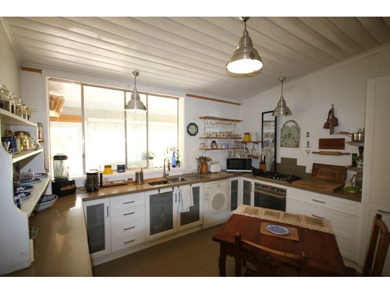 72 Hervey Street, Elmore VIC 3558