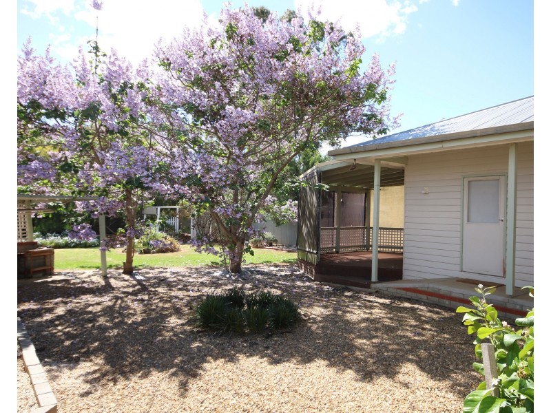 86 Victoria Street, Rochester VIC 3561