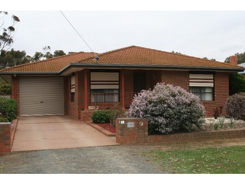 22 Fraser Street, Rochester VIC 3561