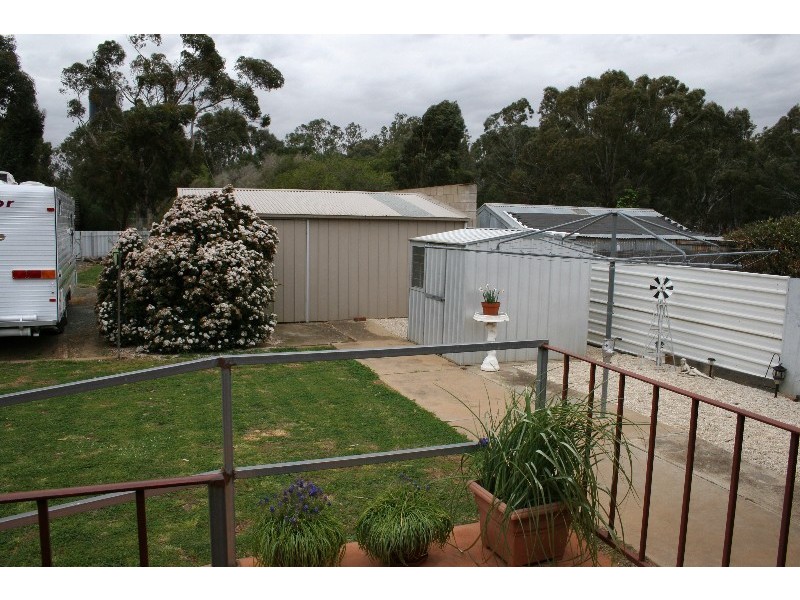 22 Fraser Street, Rochester VIC 3561
