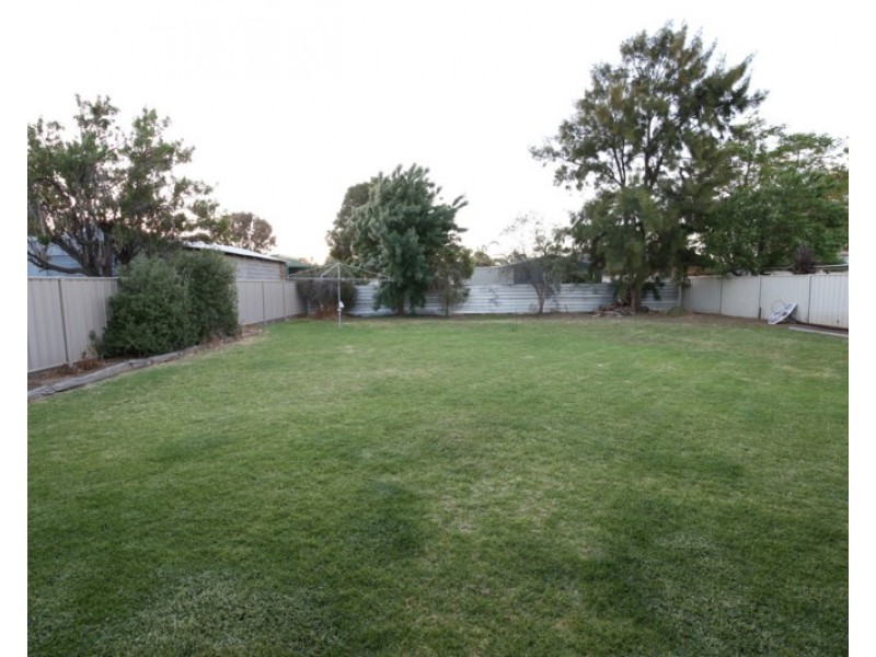 72 Victoria Street, Rochester VIC 3561