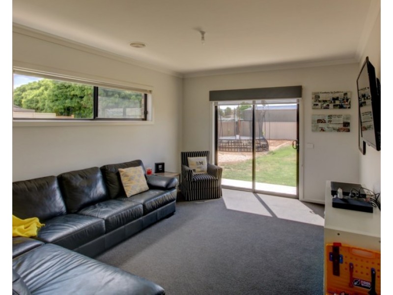 43 Kerford Street, Rochester VIC 3561