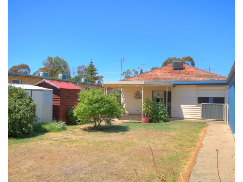 22 Echuca Road, Rochester VIC 3561