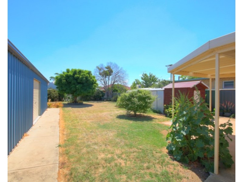 22 Echuca Road, Rochester VIC 3561