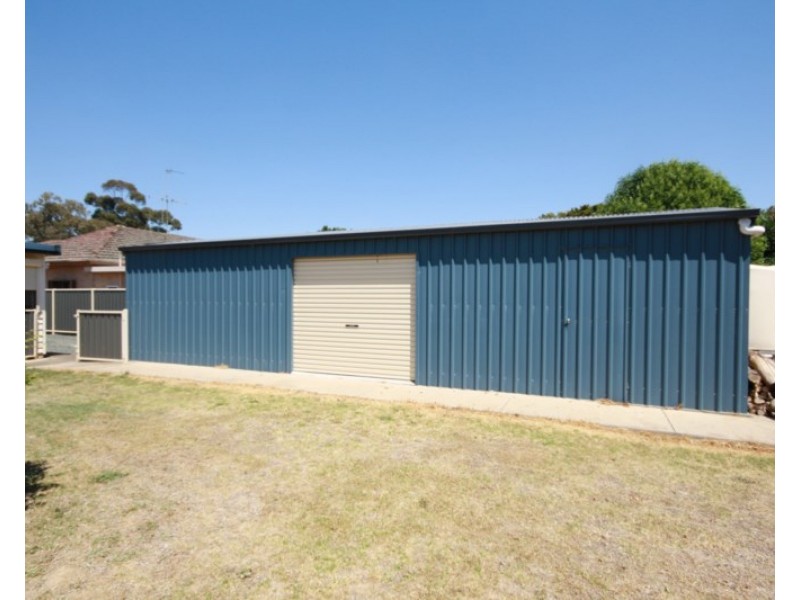 22 Echuca Road, Rochester VIC 3561